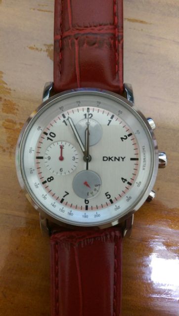 DKNY計時款中性手錶