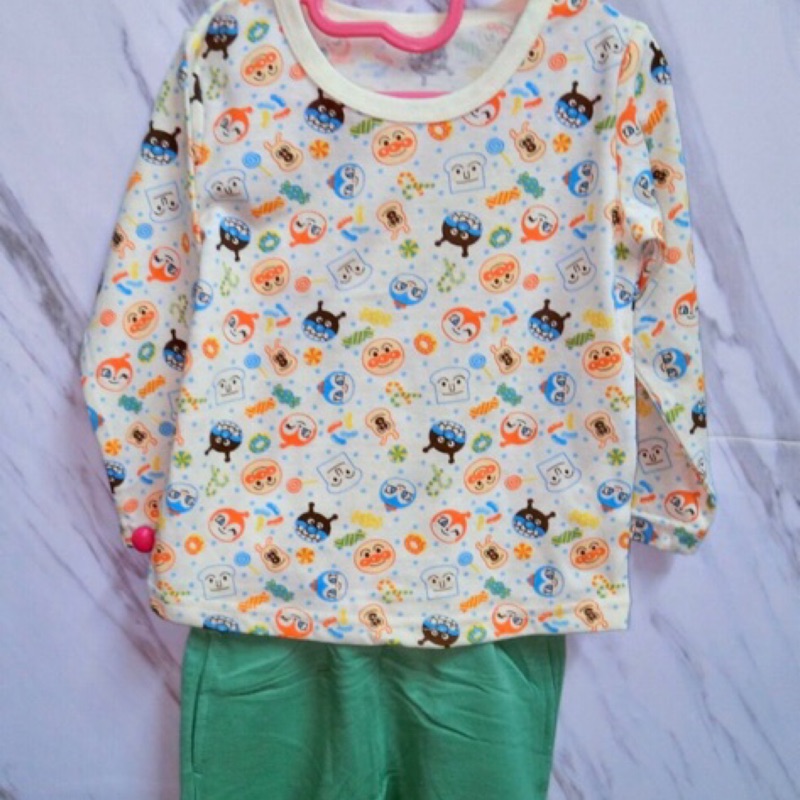 Lin’s嬰幼兒童裝衣櫥👉麵包超人滿版棉質長袖上衣/韓風童趣蘋果樹棉質長褲👖現貨綠色❤️可搭套裝