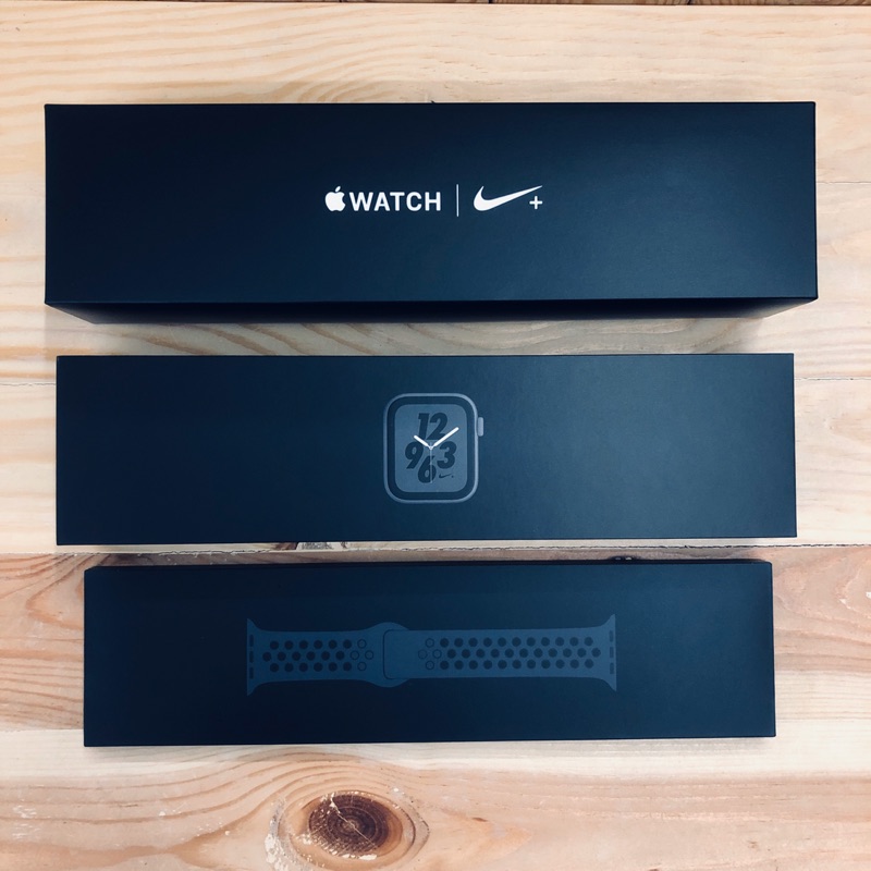 跳蚤豬🐷Apple Watch Nike原廠外盒錶帶購買明細外袋