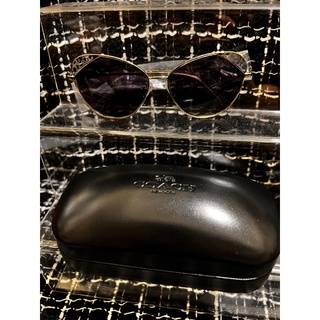 Coach 時尚帥氣墨鏡🕶️
