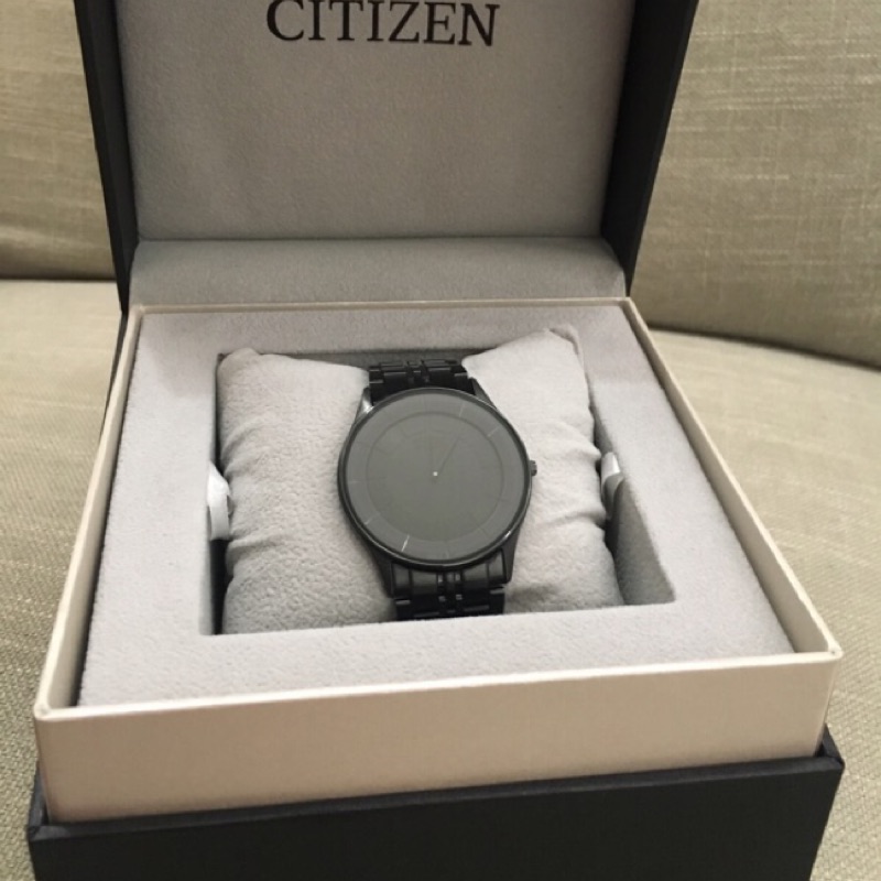 Citizen 星辰 日本製光動能純黑超薄經典腕錶 AR3015-61E