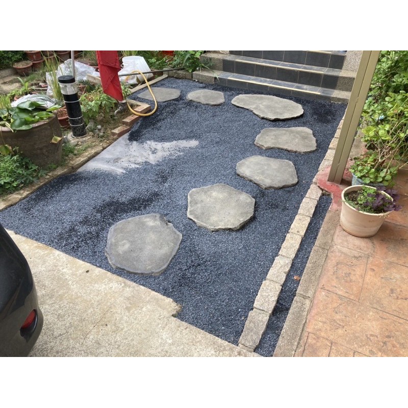 小石頭大世界 進口拉丁黑碎石20公斤裝庭院枯山水水族底砂盆栽磨石子 蝦皮購物