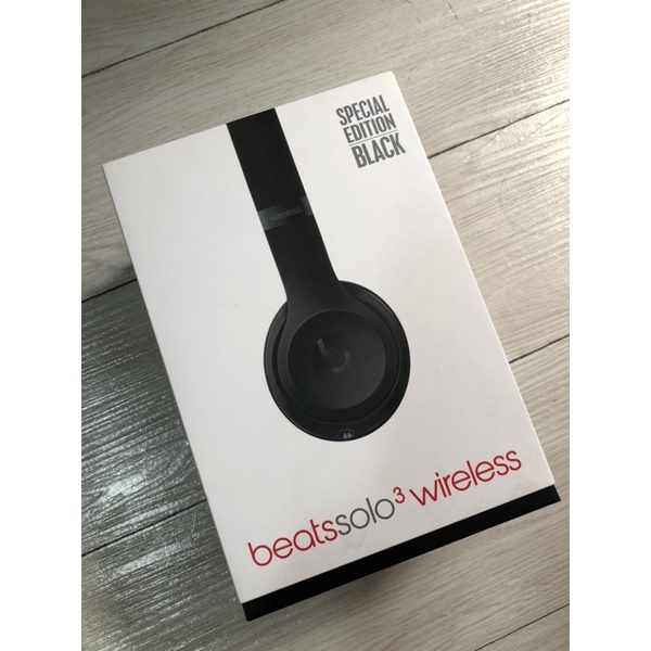 Beats Solo3 Wireless 頭戴式耳機 - 霧黑色 （送耳罩掛架）