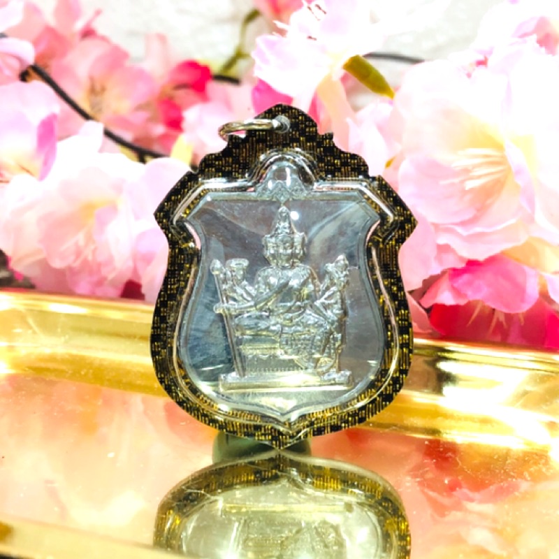 龍婆禪南 2556年 注意年份 盾形四面佛