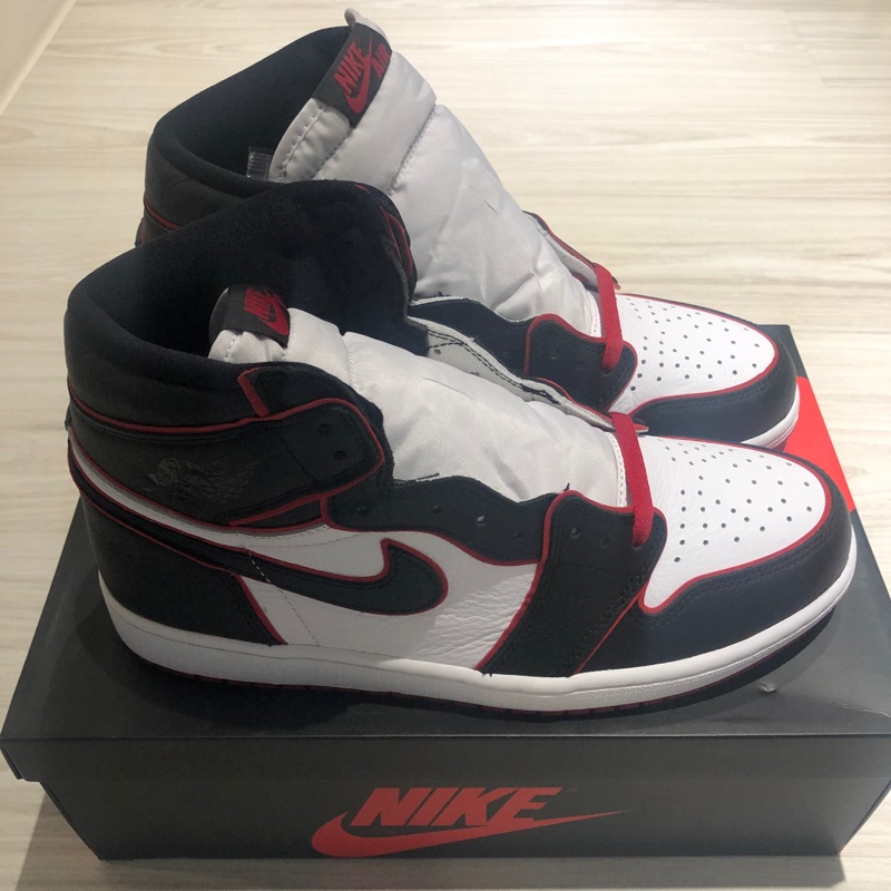 Air Jordan 1 Retro High OG 555088-062 Bloodline 黑白 可樂