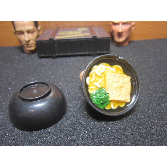 U5伙房單位 mini模型1/6黃金豆腐烏龍麵碗一個(場景品mini模型)