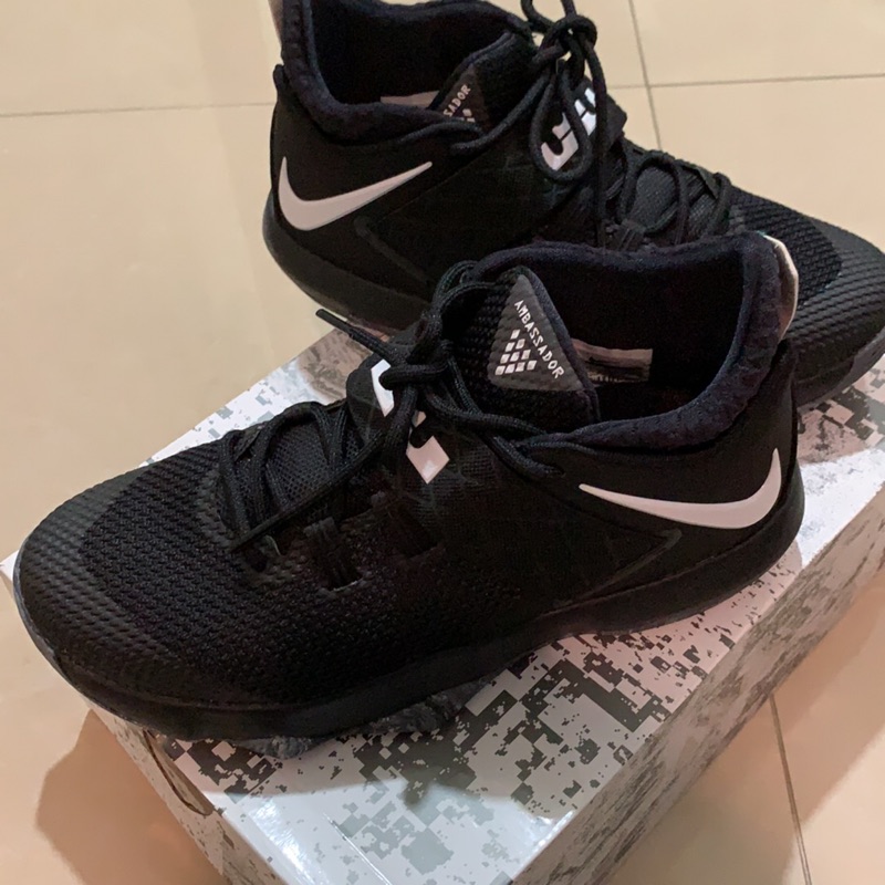 Nike///AMBASSADOR X黑色（二手）