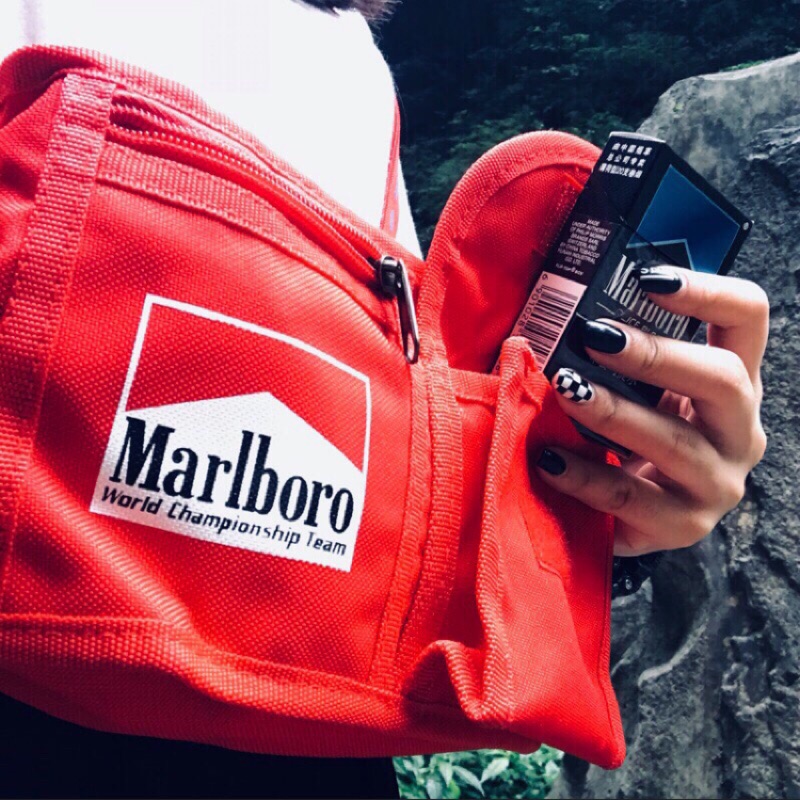 Marlboro 萬寶路紅色經典煙盒腰包側背包