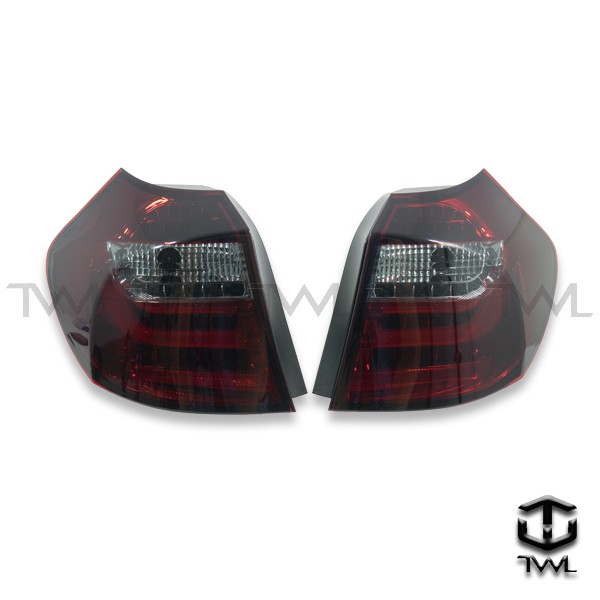 &lt;台灣之光&gt;全新BMW E87 07 06 05年LED紅黑晶鑽光柱後燈 尾燈組 方向燈LED 116I 120D
