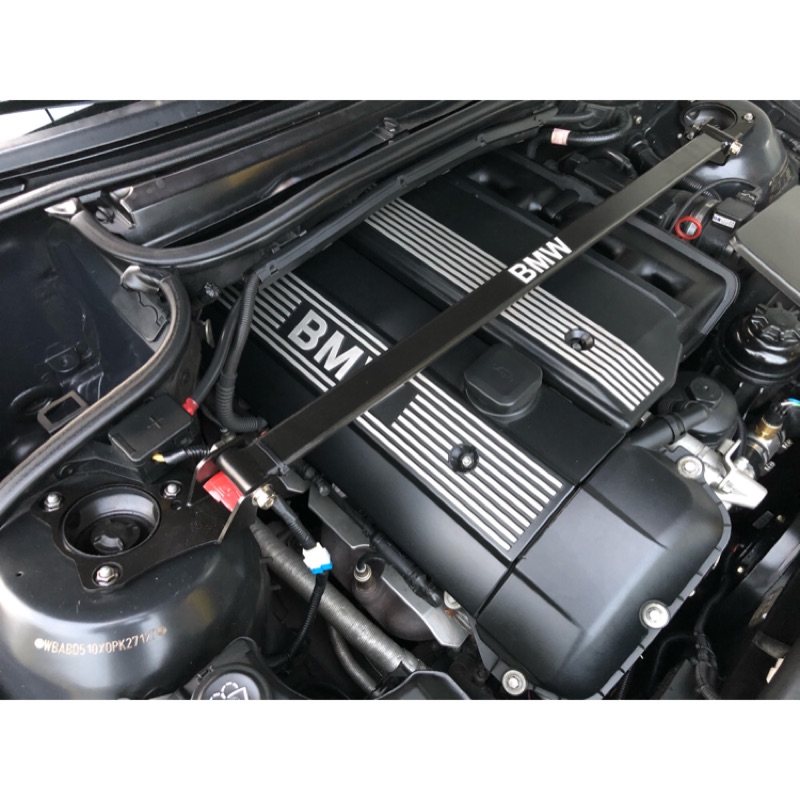 BMW E46 引擎室拉桿 平衡桿