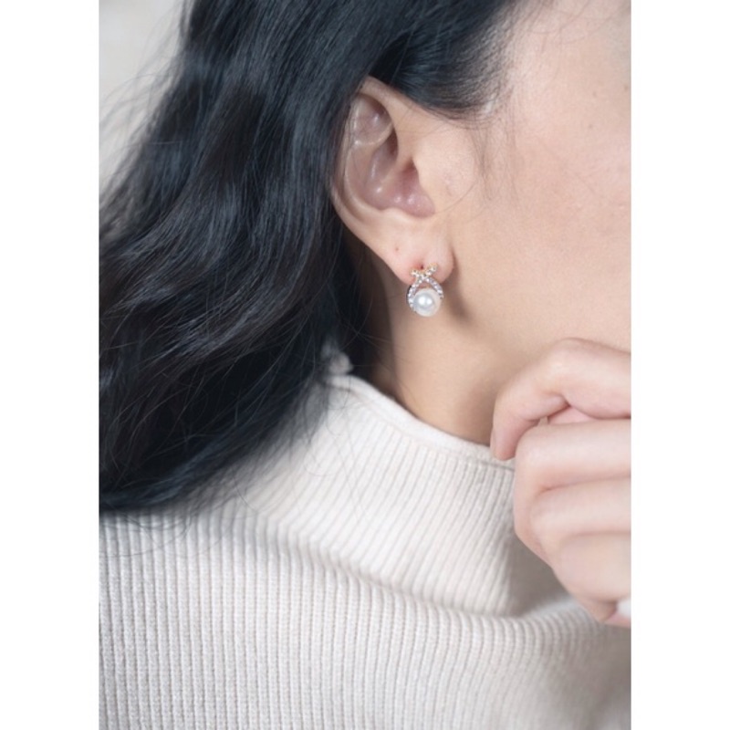 285 Studio··現貨-925銀『珍珠魚耳環 』飾品 甜美 復古 純銀耳環 耳針