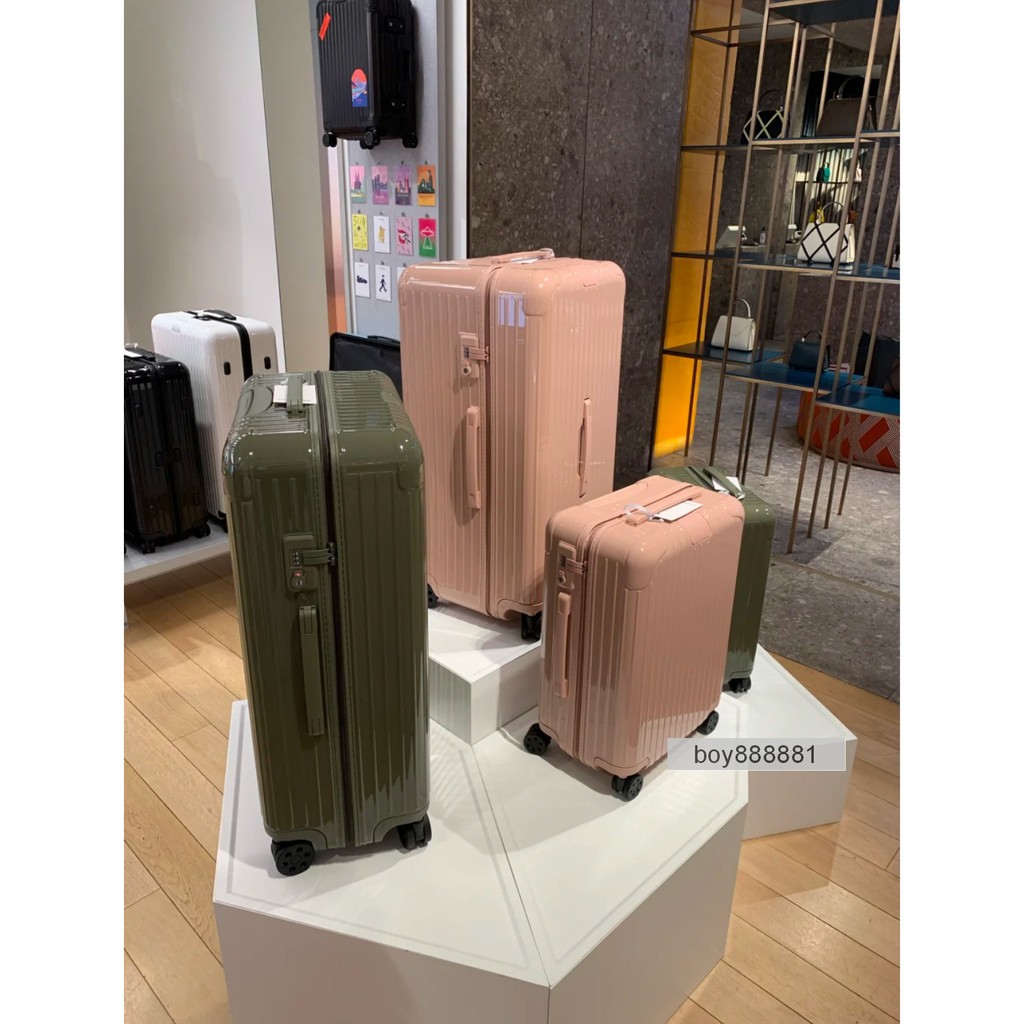 rimowa essential check-in l