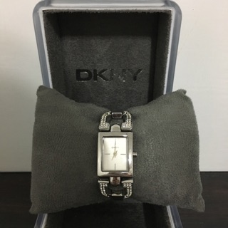 DKNY 交叉錶帶鑽錶