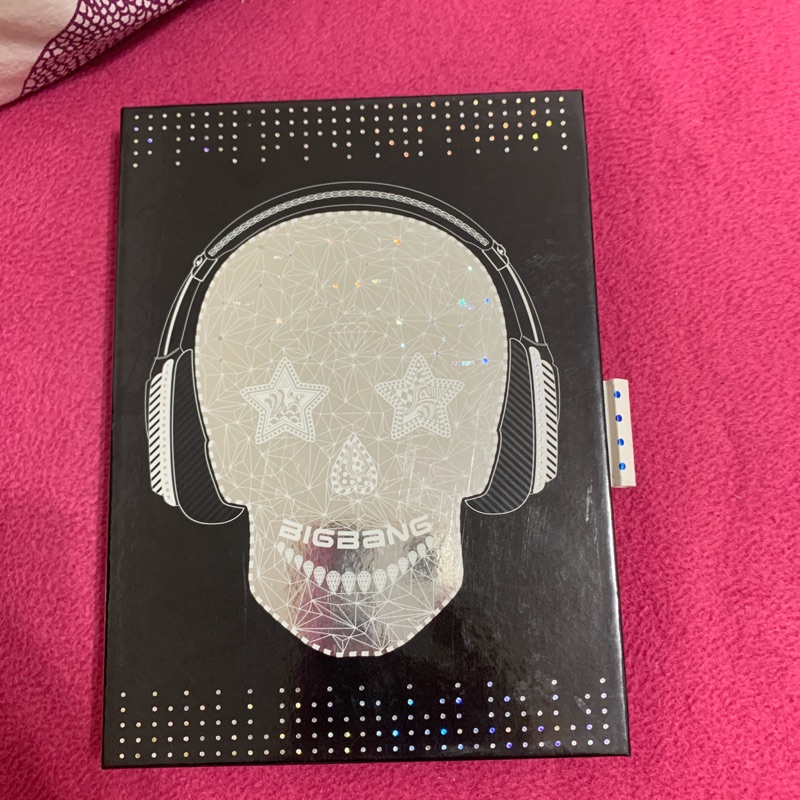 Big Bang迷你4輯cd Dvd華納台壓版 含附贈寫真歌詞本 蝦皮購物