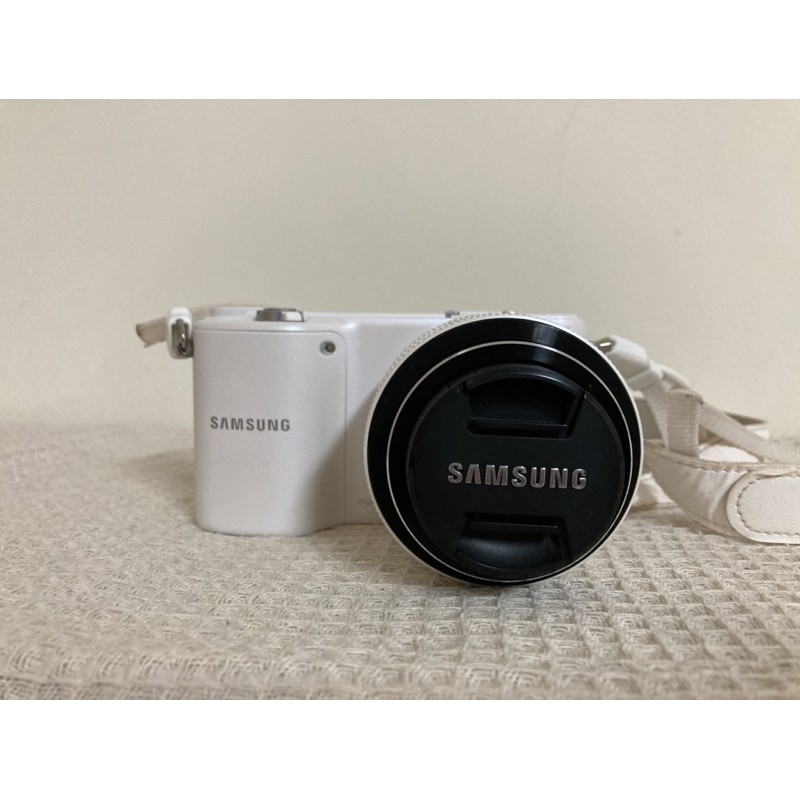 送兩個原廠電池 讀卡機 原廠背包 Samsung nx2000 單眼相機 純白色