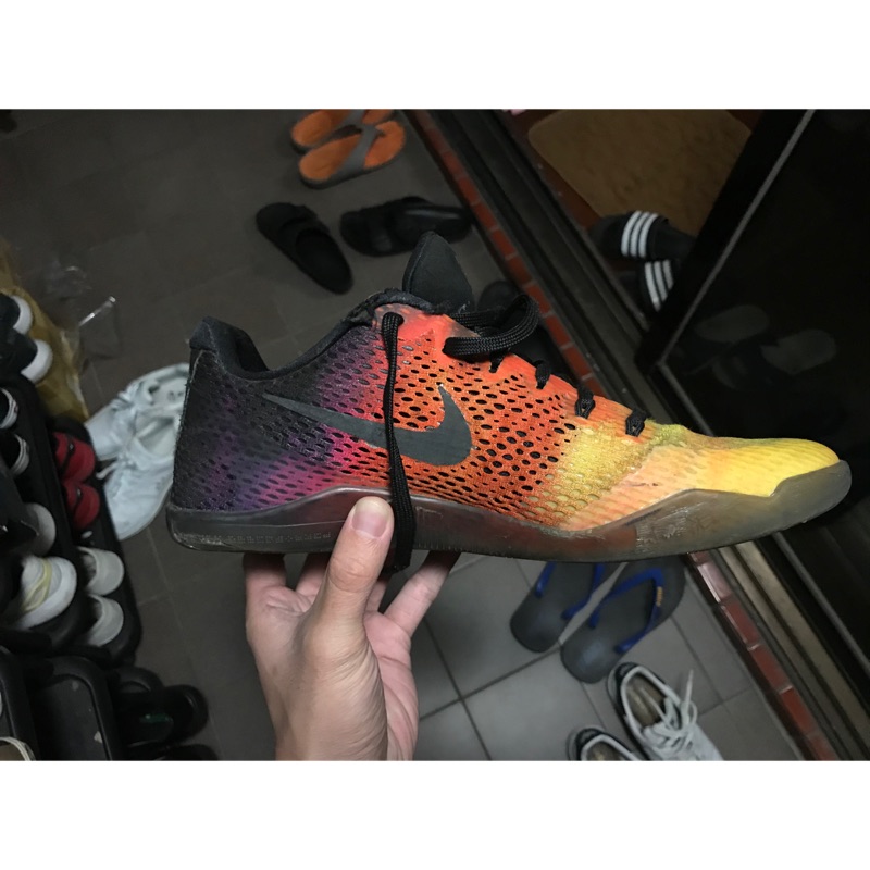 Nike Kobe11 夕陽 實戰鞋子 US10.5 鞋面7成 鞋底5成 供收藏