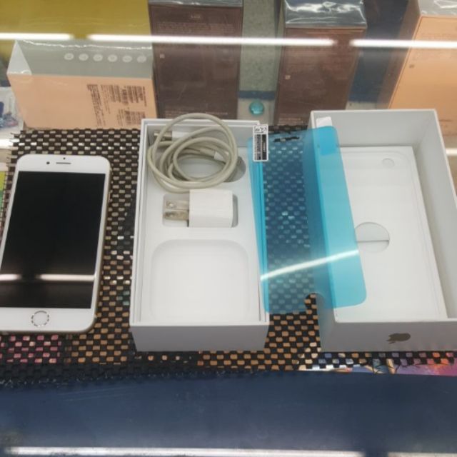 二手IPhone6s 16GB金色狀況好有盒裝