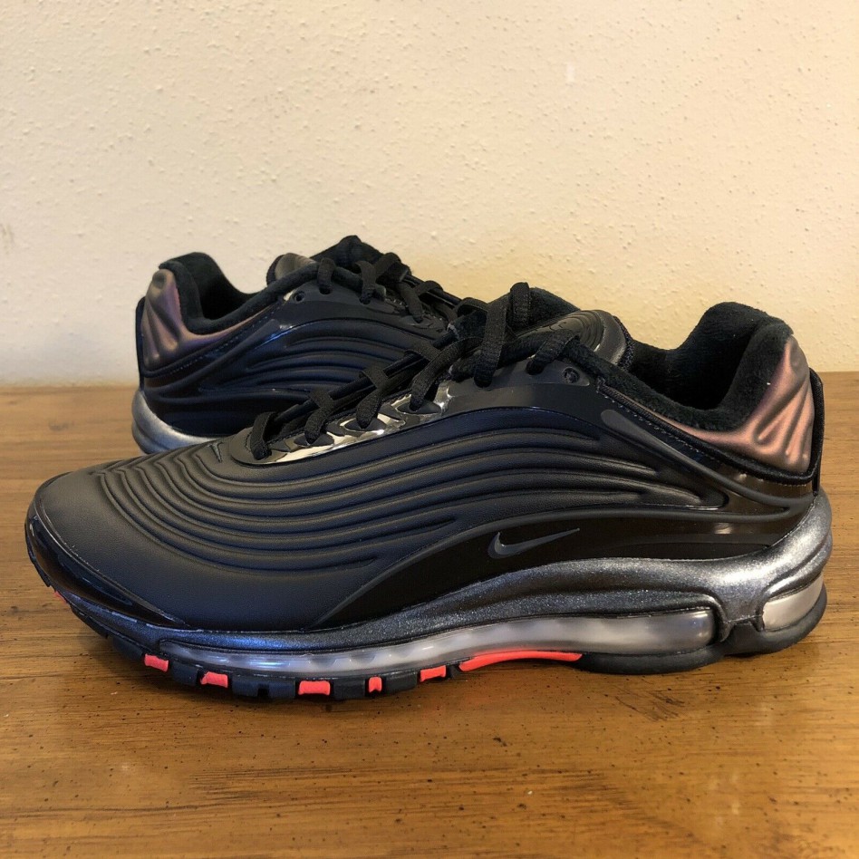 air max deluxe black crimson