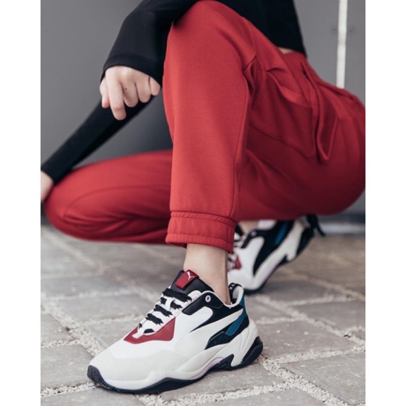 全新 Puma Thunder Rive Droite 23號 莫蘭迪白色 酒紅 復古 老爹鞋 泫雅 絕版McQueen