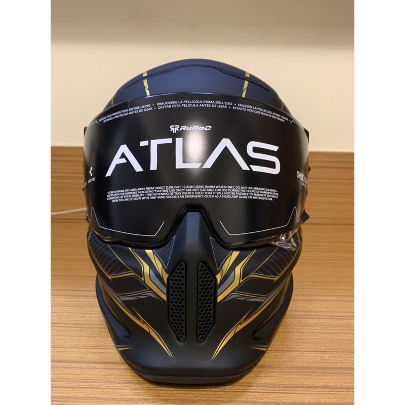 買到賺到，僅此一頂 RUROC ATLAS 2.0 CARBON HELMET - SHURIKEN