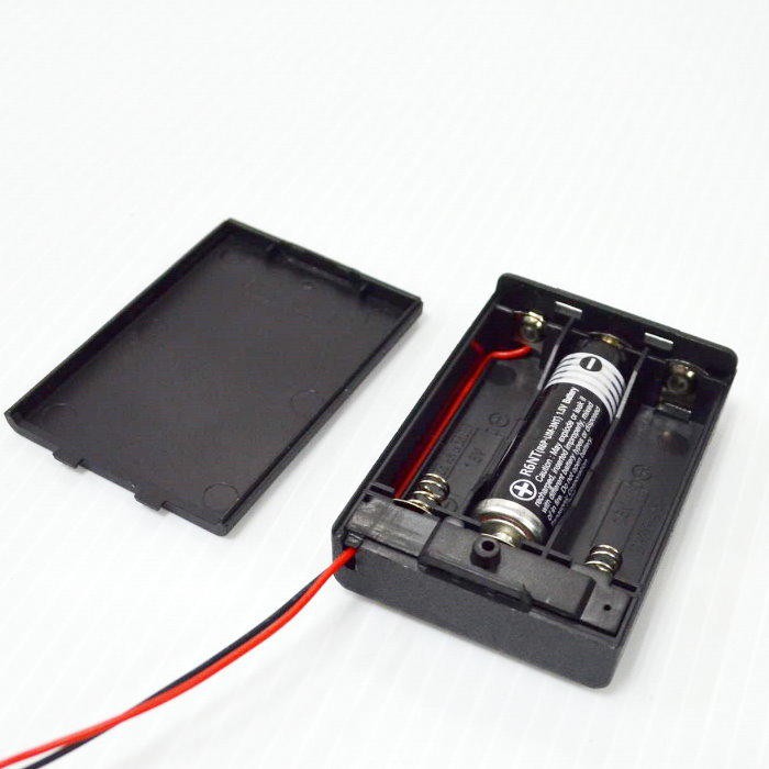 電池盒3號3槽含蓋 電池盒 塑料電池盒 帶線 外蓋 開關 串聯【DY308】