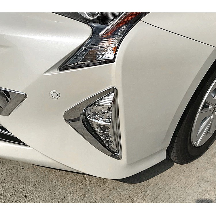 圓夢工廠 Toyota Prius 4代 XW50 2015~2018 改裝 鍍鉻銀 前保桿 霧燈框 霧燈罩 保險桿飾貼