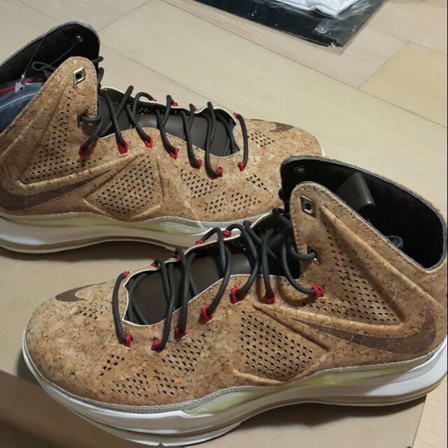 cork lebron 10