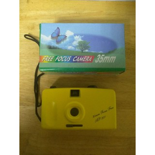 FREE FOCUS CAMERA 35mm 底片相機