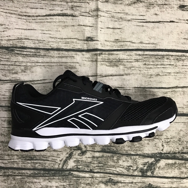 reebok running hexaffect