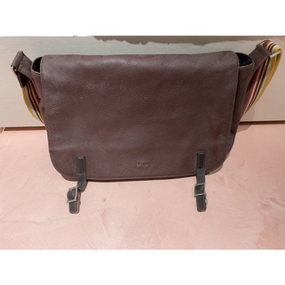 Paul Smith genuine leather 鈕扣上掀式 真皮斜背包 肩背包，容量大，紫咖啡色