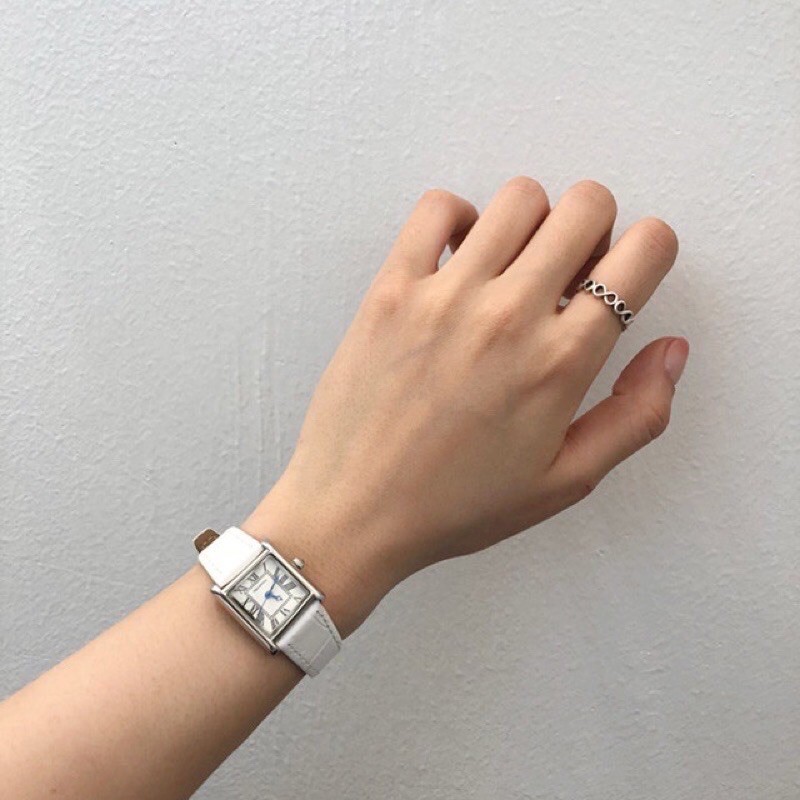 Telenda square leather