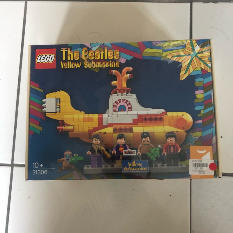 LEGO 21306 披頭四 黃色潛水艇