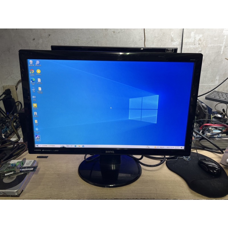 電腦雜貨店～BENQ GW2250 22吋LED液晶螢幕 支援（VGA、DVI、HDMI)二手良品 $1500