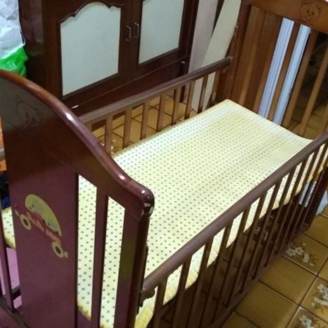 二手嬰兒床