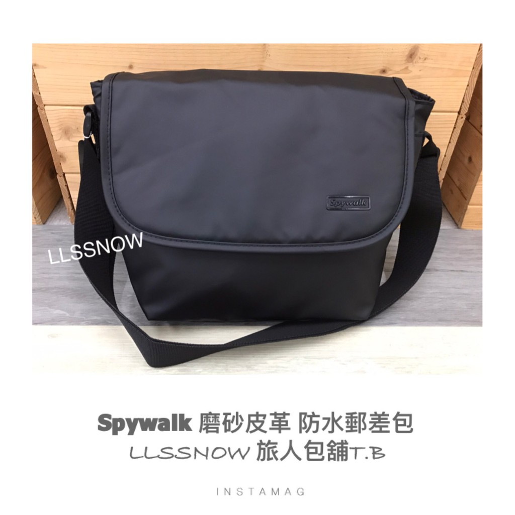 SPYWALK  潮流休閒 質感磨砂皮革 郵差包 防水 側背包 斜背包 男生包包 側背小包 女生包包 (現貨)