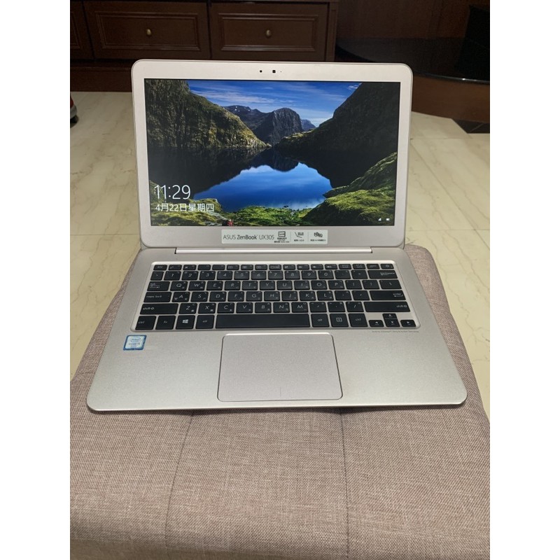 Asus Zenbook 13吋筆電ux305 Ultrabook 輕薄ssd 支援win10 雙系統黑蘋果 蝦皮購物