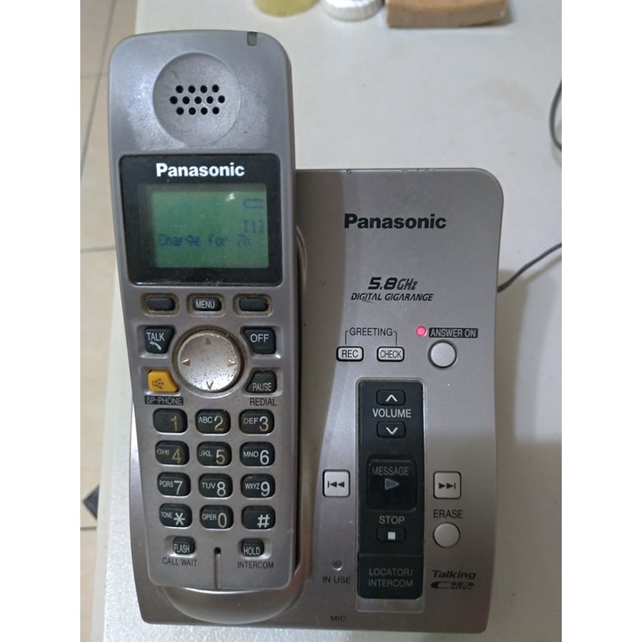 Panasonic 國際牌 KX-TG3611 2.4GHz高穿透率無線電話機--二手
