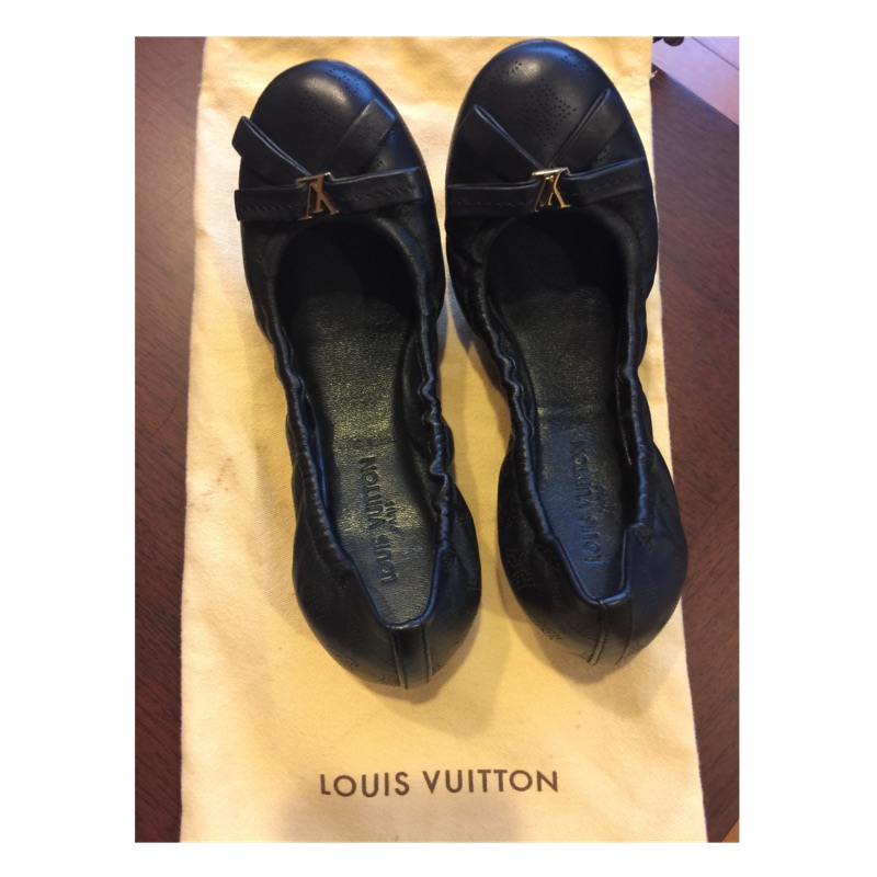 LV Louis Vuitton 娃娃鞋 35號 黑 全新