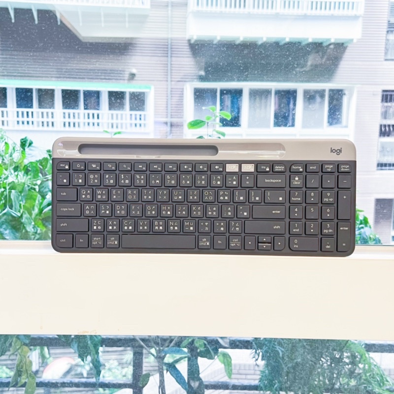 二手｜logitech 羅技無限鍵盤（型號：K580）無外盒