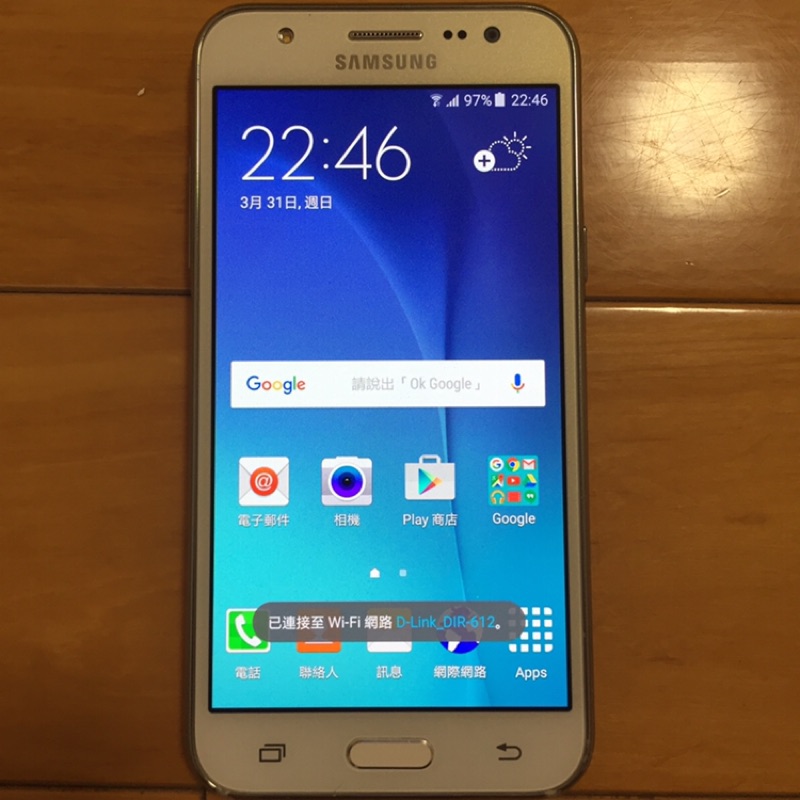 Samsung Galaxy J5 中古機，功能正常，贈16G SD卡和充電線，台南可面交，三星手機，備用機，老人機