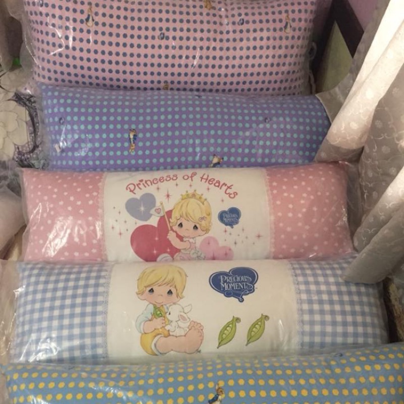 彼得兔跟水滴娃娃藍色/粉色長枕