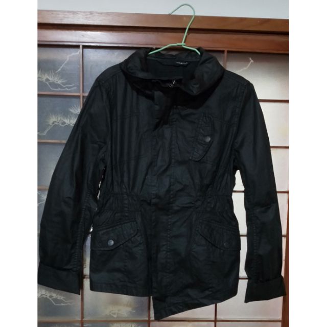 Samuel & kevin短版彈性腰身外套