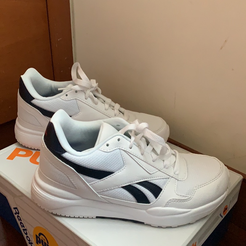 Reebok royal bridge 二代