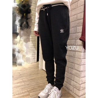 ⭐️YOZU ⭐️特價七折 Adidas 愛迪達 女款 縮口褲 angelababy款 CZ8334