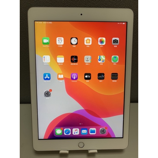 apple iPad5 128G wifi 銀色