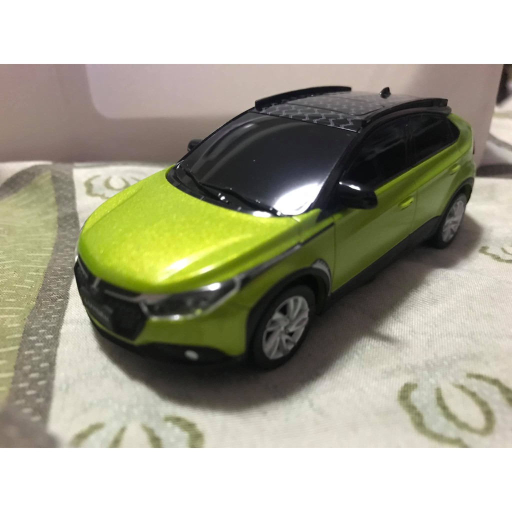 納智捷 LUXGEN U5 1:43 模型車 迴力車原廠出品 黃色