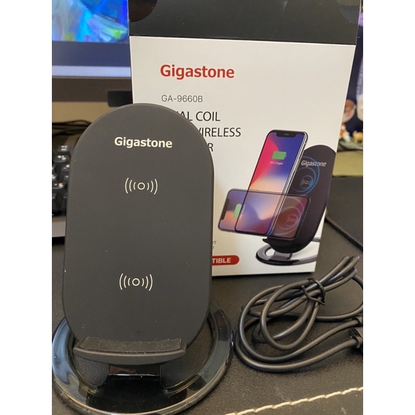 Gigastone 雙線圈無線快充充電盤