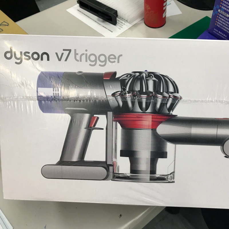 Dyson V7 trigger  無線吸塵器