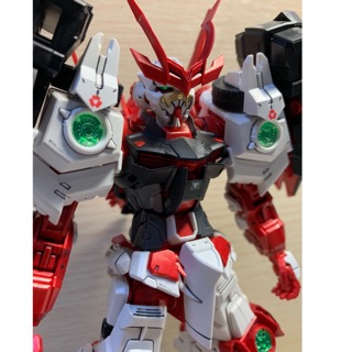 {鋼彈的屋-模型工作室} 萬代 MG 1/100 戰國異端 紅異端 塗裝完成品 (實品如圖) 鋼彈 模型 代工