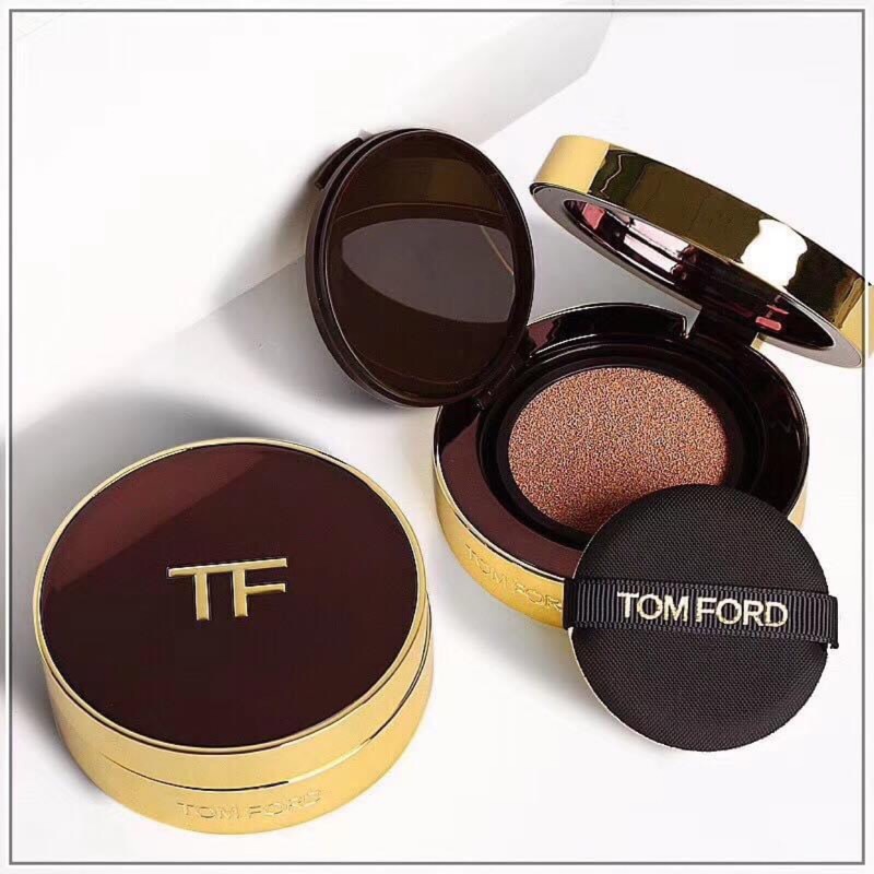 Tom Ford時尚氣墊粉餅#0.7PEARL(粉盒+粉蕊+絨布袋）